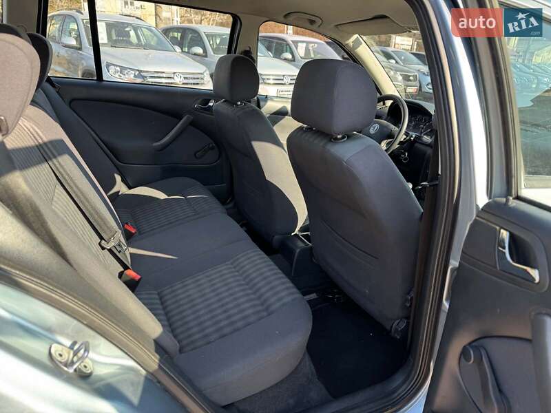 Универсал Skoda Octavia 2006 в Виннице