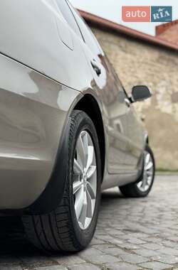 Лифтбек Skoda Octavia 2012 в 
