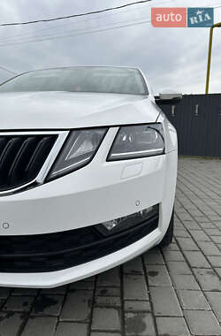Ліфтбек Skoda Octavia 2017 в 