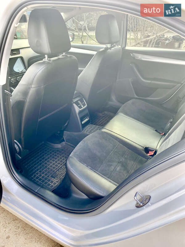 Лифтбек Skoda Octavia 2014 в Николаеве