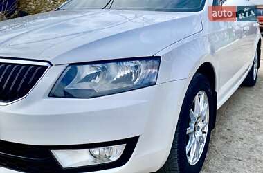 Лифтбек Skoda Octavia 2014 в 
