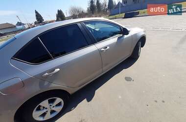 Лифтбек Skoda Octavia 2014 в 