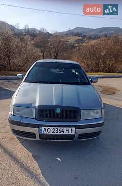 Лифтбек Skoda Octavia 2003 в 