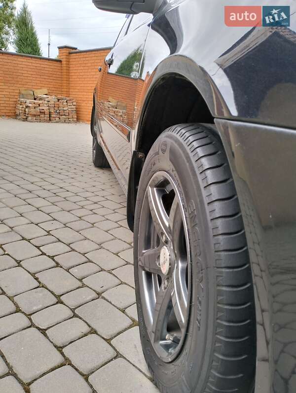 Лифтбек Skoda Octavia 2010 в Павлограде