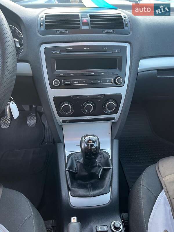Універсал Skoda Octavia 2009 в Рогатині