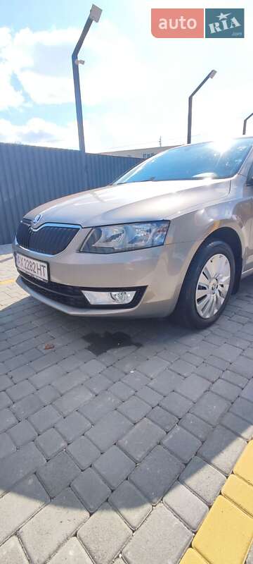 Лифтбек Skoda Octavia 2016 в Харькове
