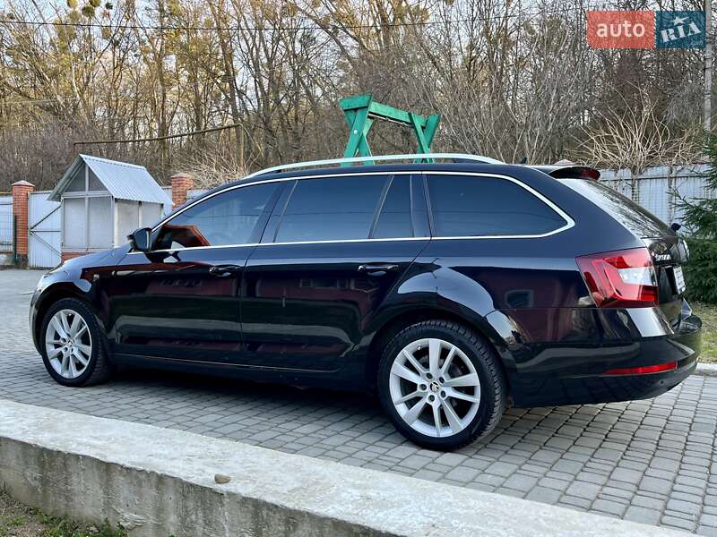 Універсал Skoda Octavia 2019 в Чернівцях