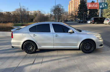 Лифтбек Skoda Octavia 2011 в 