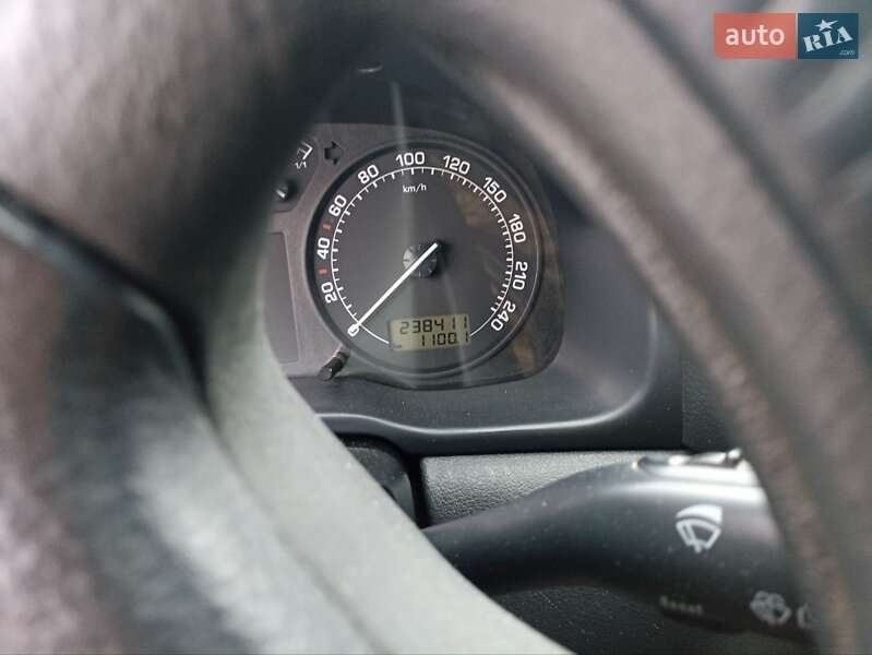 Лифтбек Skoda Octavia 2008 в Бердичеве фото 3 Лифтбек Skoda Octavia 2008 в Бердичеве