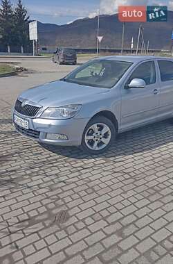 Лифтбек Skoda Octavia 2010 в 