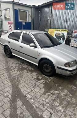 Универсал Skoda Octavia 2000 в Львове