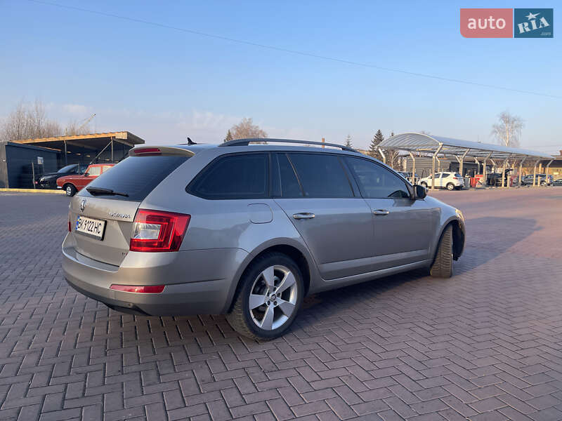 Универсал Skoda Octavia 2013 в Ровно