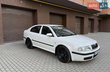 Лифтбек Skoda Octavia 2009 в 