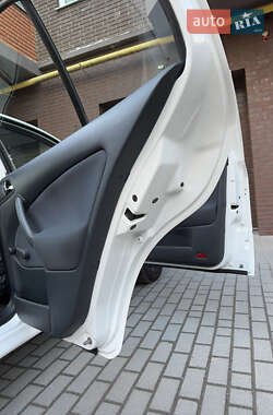 Лифтбек Skoda Octavia 2009 в 