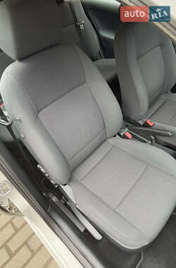 Лифтбек Skoda Octavia 2009 в 