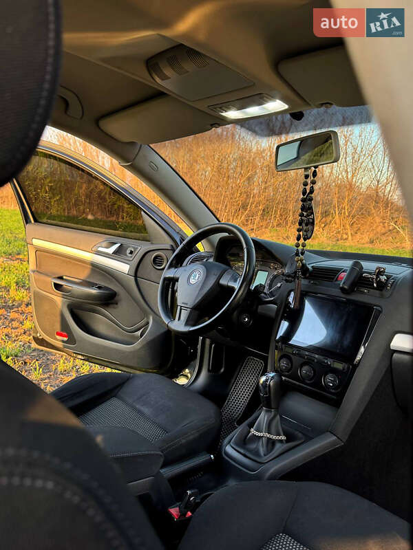 Універсал Skoda Octavia 2008 в П'ятихатках