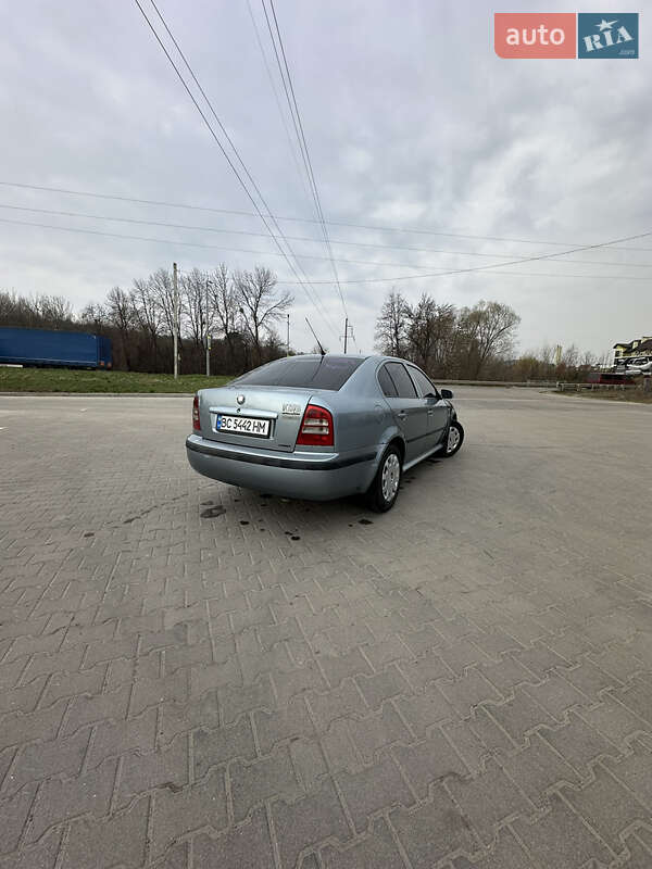 Ліфтбек Skoda Octavia 2002 в Судовій Вишні