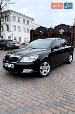 Лифтбек Skoda Octavia 2012 в 