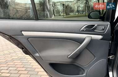 Лифтбек Skoda Octavia 2012 в 