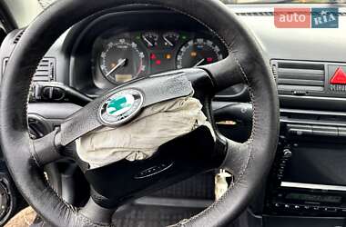 Лифтбек Skoda Octavia 2006 в 