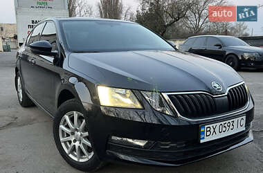 Лифтбек Skoda Octavia 2019 в 