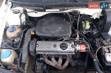 Лифтбек Skoda Octavia 1997 в 