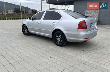 Лифтбек Skoda Octavia 2011 в 
