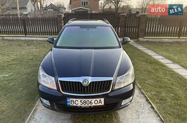 Универсал Skoda Octavia 2011 в 