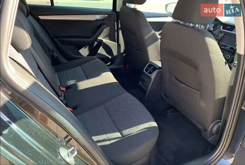 Універсал Skoda Octavia 2016 в Шепетівці