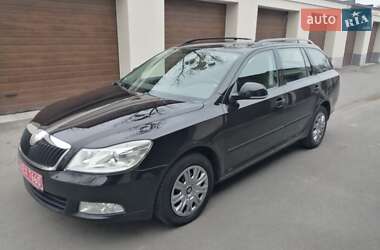 Универсал Skoda Octavia 2009 в Виннице