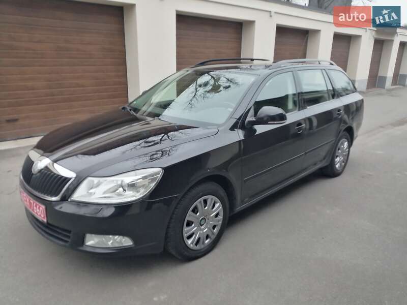 Универсал Skoda Octavia 2009 в 