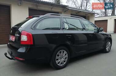 Универсал Skoda Octavia 2009 в 