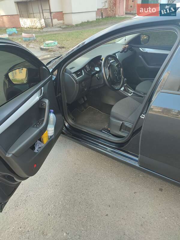 Універсал Skoda Octavia 2016 в Шепетівці