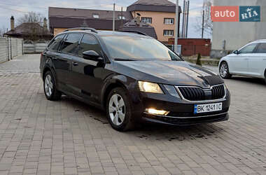 Универсал Skoda Octavia 2017 в 