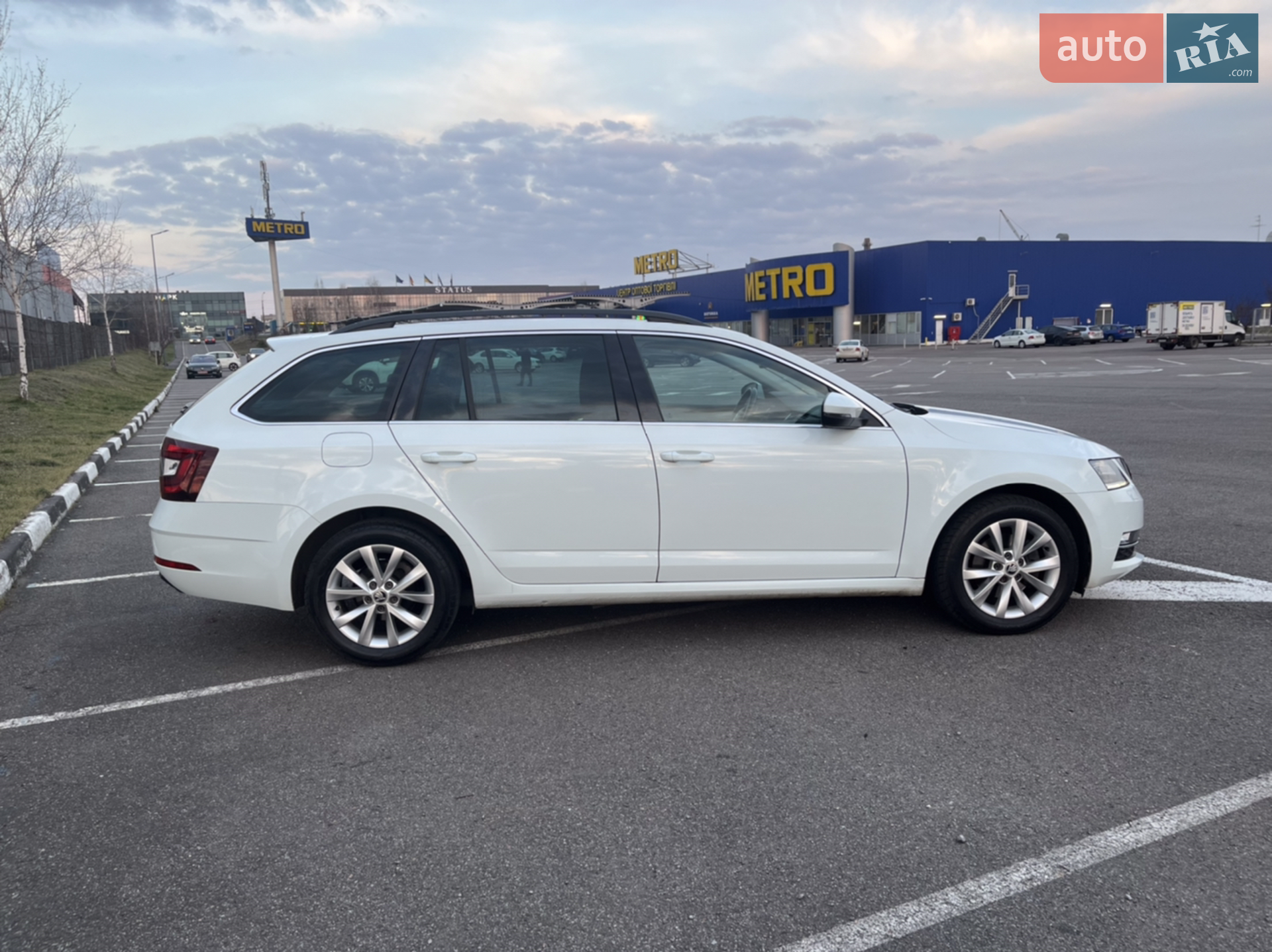 2017 Skoda Octavia - мініатюра 8