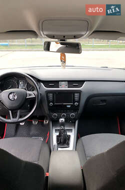 Лифтбек Skoda Octavia 2015 в 