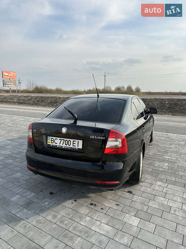 Лифтбек Skoda Octavia 2010 в Львове