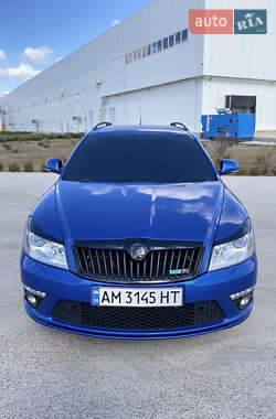 Универсал Skoda Octavia 2010 в 