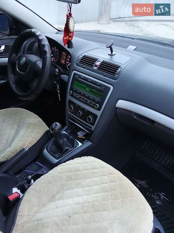 Лифтбек Skoda Octavia 2011 в Рахове фото 2 Лифтбек Skoda Octavia 2011 в Рахове