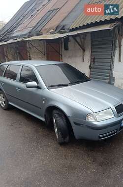 Универсал Skoda Octavia 2002 в Желтых Водах