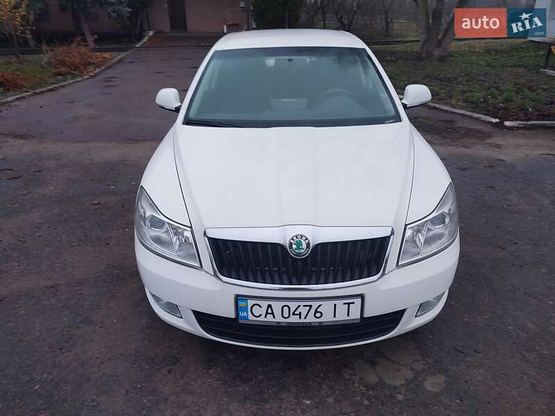 Лифтбек Skoda Octavia 2011 в 