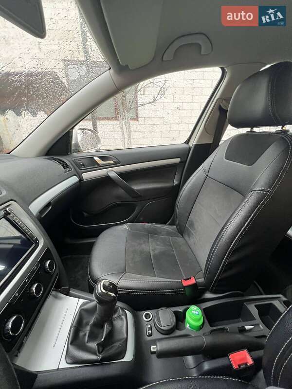 Ліфтбек Skoda Octavia 2010 в Іршаві