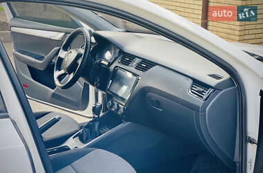 Ліфтбек Skoda Octavia 2013 в 
