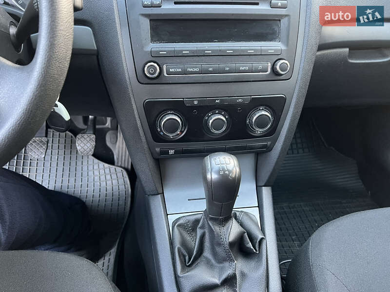 Універсал Skoda Octavia 2009 в Хмельницькому