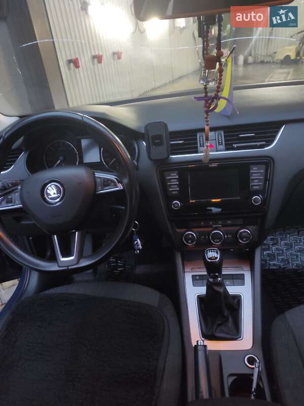 Универсал Skoda Octavia 2013 в Тячеве