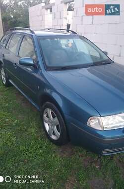 Универсал Skoda Octavia 2003 в 