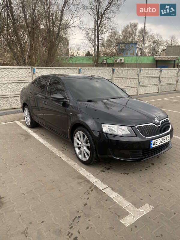 Лифтбек Skoda Octavia 2016 в 