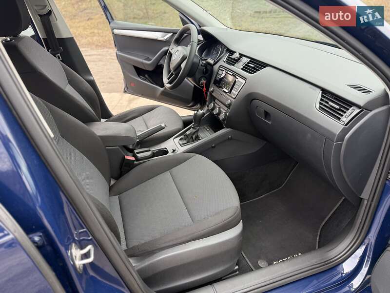 Лифтбек Skoda Octavia 2016 в Киеве