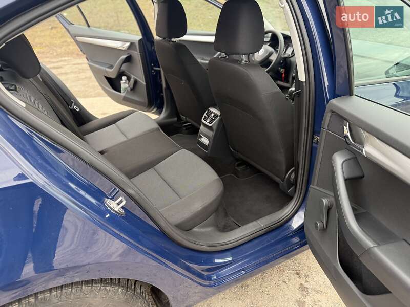 Лифтбек Skoda Octavia 2016 в Киеве