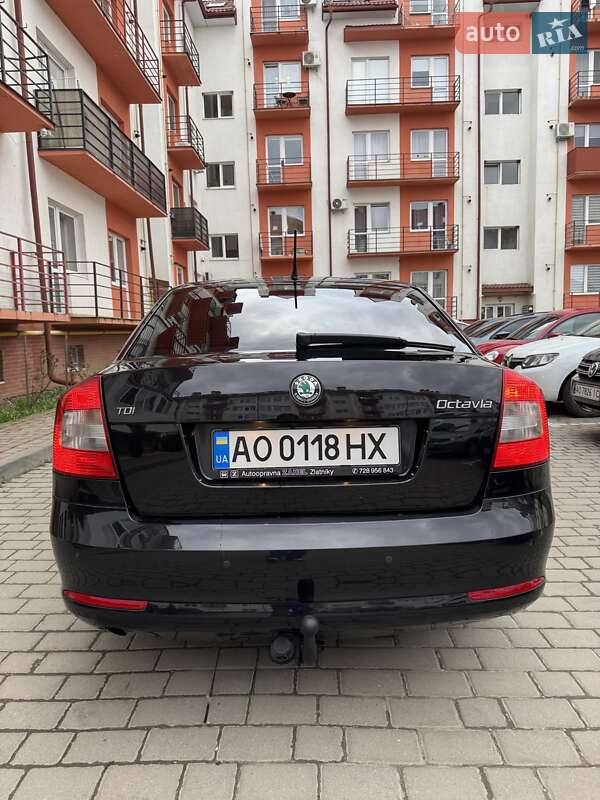 Лифтбек Skoda Octavia 2011 в Ужгороде